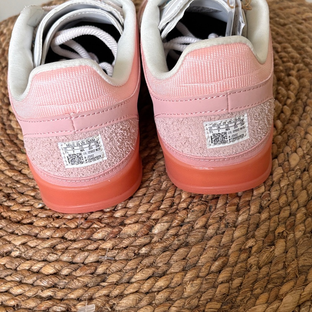 Adidas Cabo Rojo Bad Bunny Gazelle Sneakers 7.5 - Picture 4 of 9